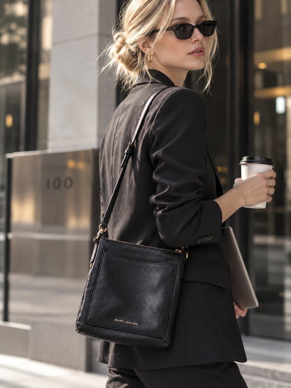 Marc Jacobs Black Pebbled Leather Crossbody Bag Gold Hardware